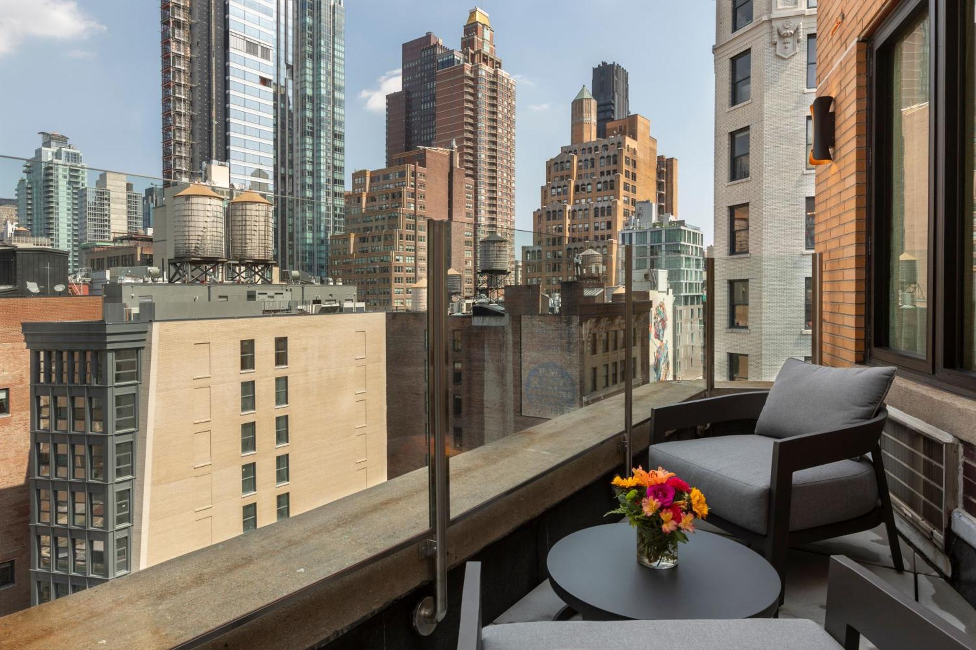 Broadway Plaza Hotel Нью-Йорк Экстерьер фото